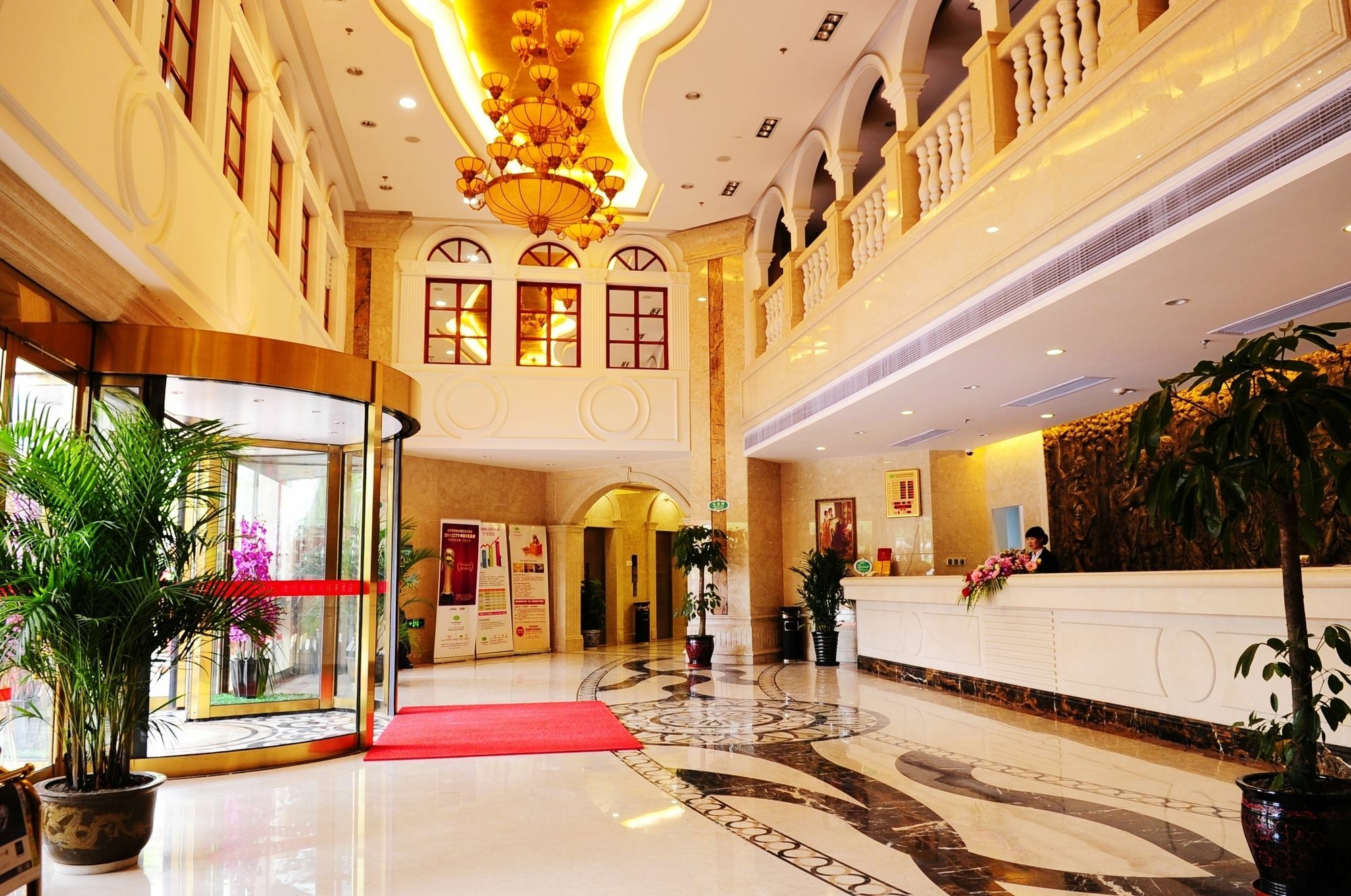 Vienna Hotel Shanghai Pudong Airport Huaxia Road מראה חיצוני תמונה